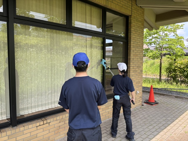 さくら分校清掃1日目写真2